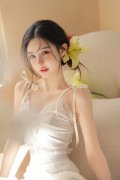 操纵职务便当为他人正在地盘开辟、项目承揽等